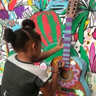 PARTICIPATIVE MURAL