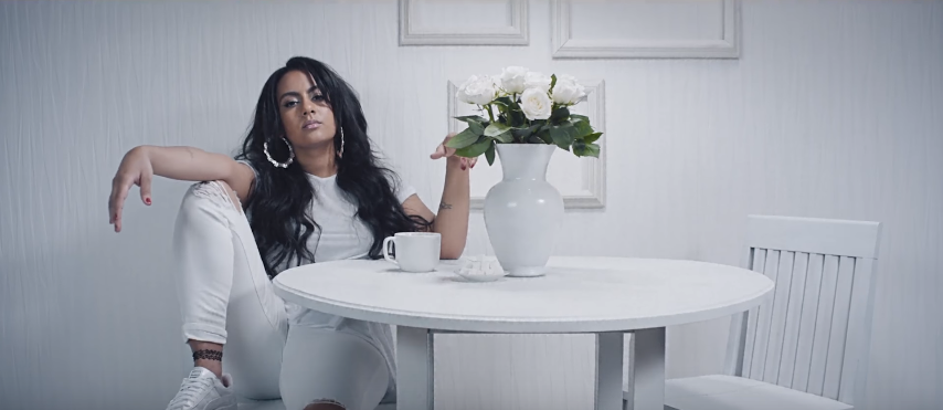 "Perfect", le nouveau clip de Bibi Bourelly feat. Earl St. Clair