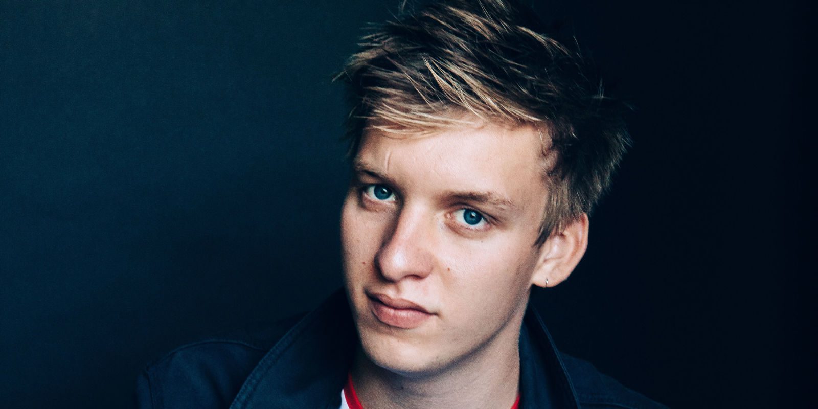 George Ezra : "Les réseaux sociaux sont terriblement addictifs"