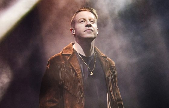 C'est quoi ce nom, Macklemore ?