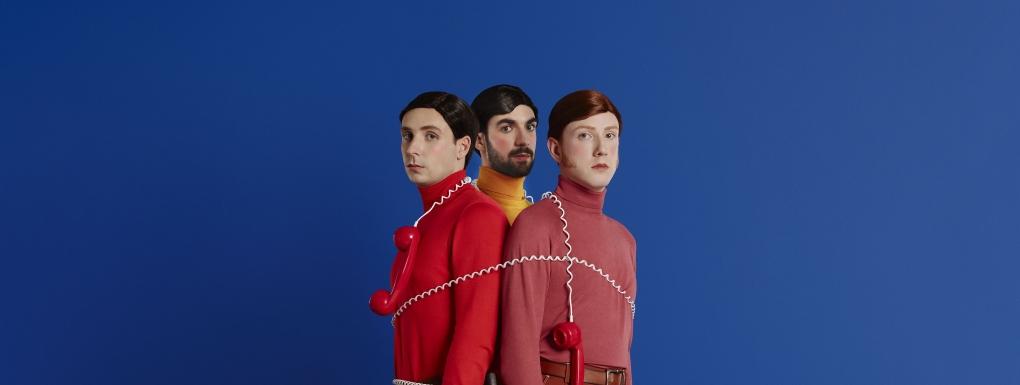 Le quatrième album des Two Door Cinema Club est enfin disponible !