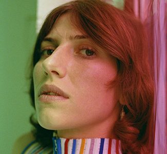 Aldous Harding : grande dame et grand label